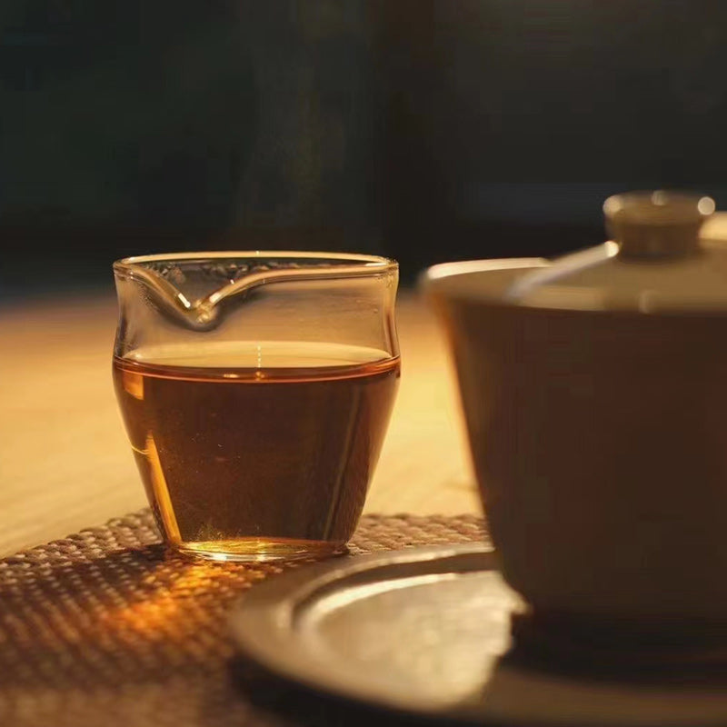 Centuries-old tea bushes｜Black Tea